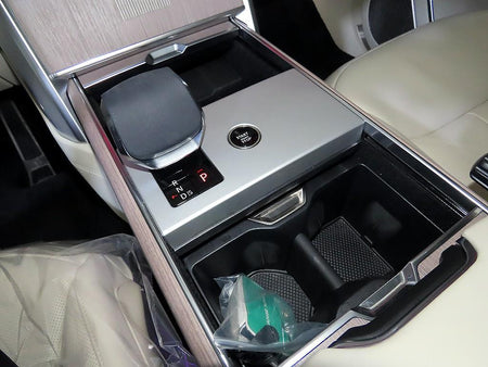 Land Rover Range Rover — photo 12