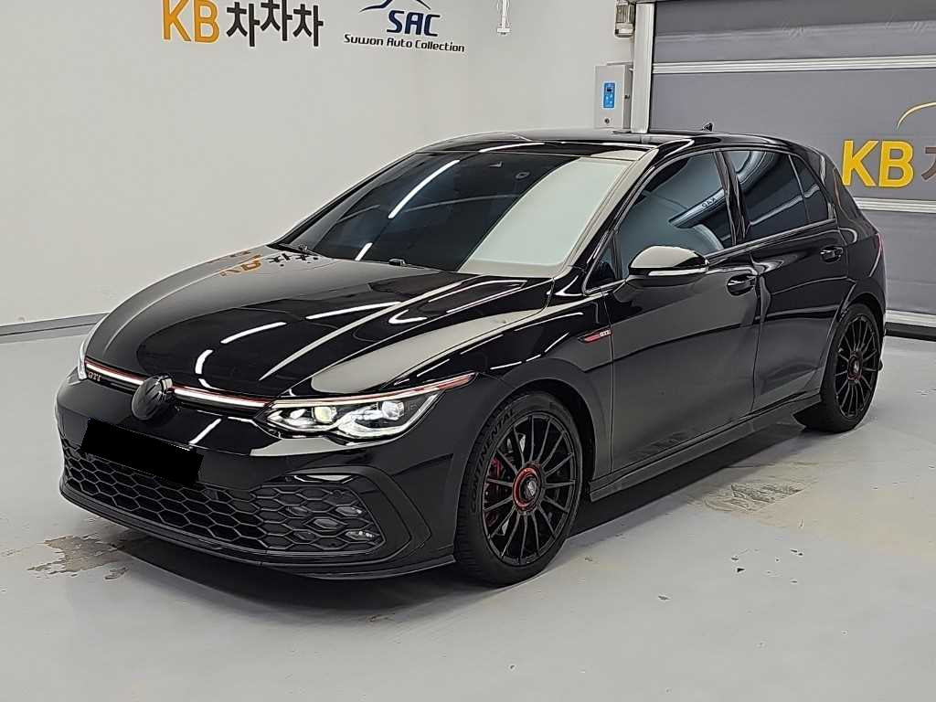 Volkswagen Golf — photo 02