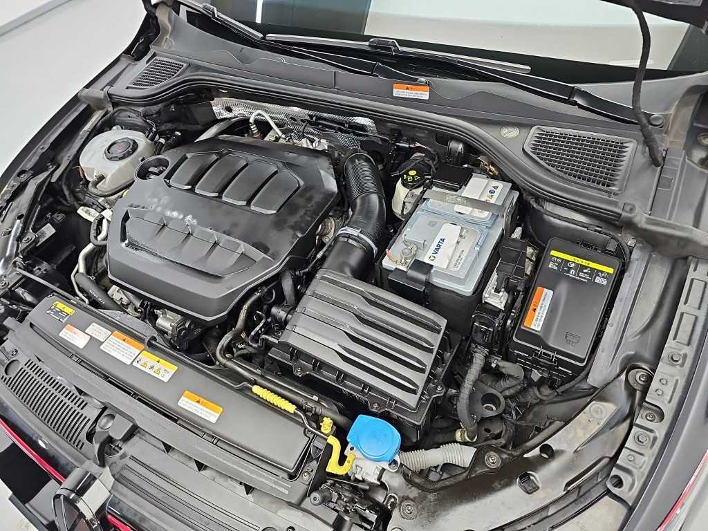 Volkswagen Golf — photo 05