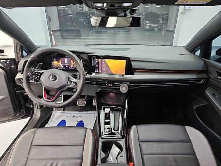 Volkswagen Golf — photo 07