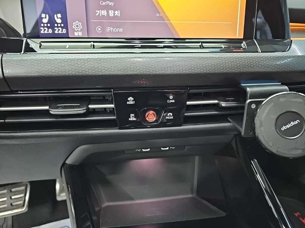 Volkswagen Golf — photo 10