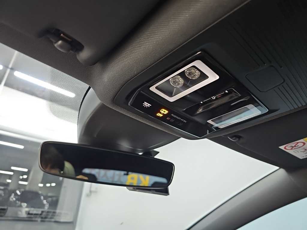 Volkswagen Golf — photo 17