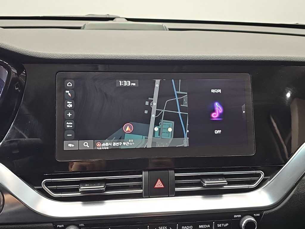 Kia Niro — photo 14