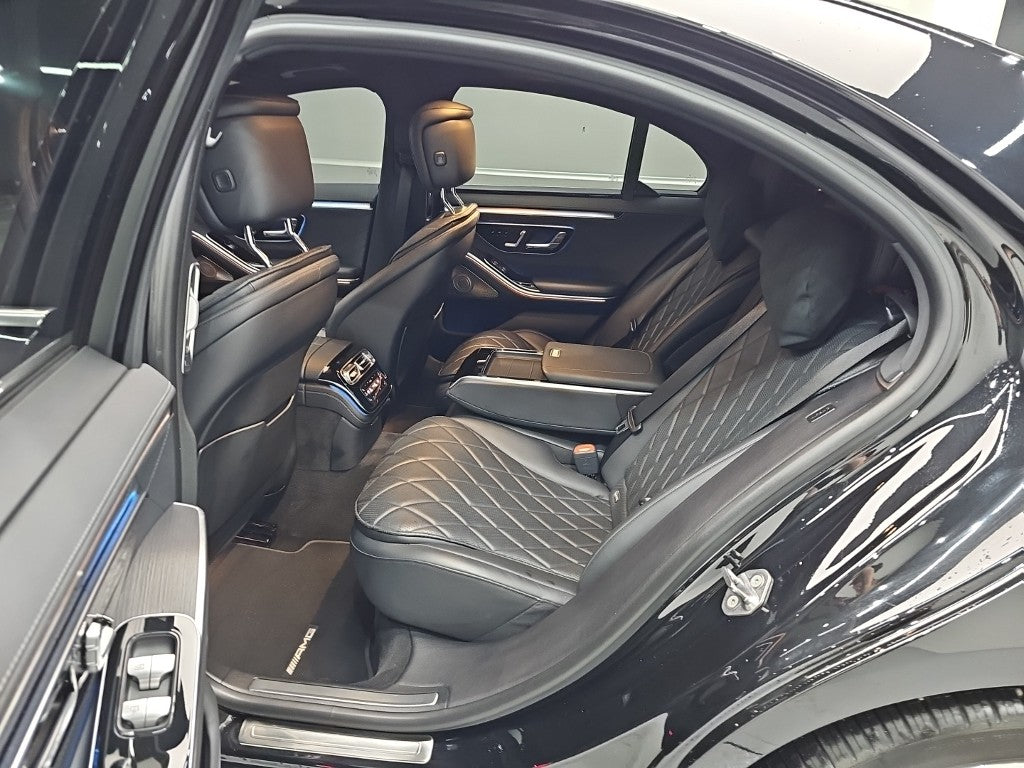 Mercedes-Benz S-Class — photo 12