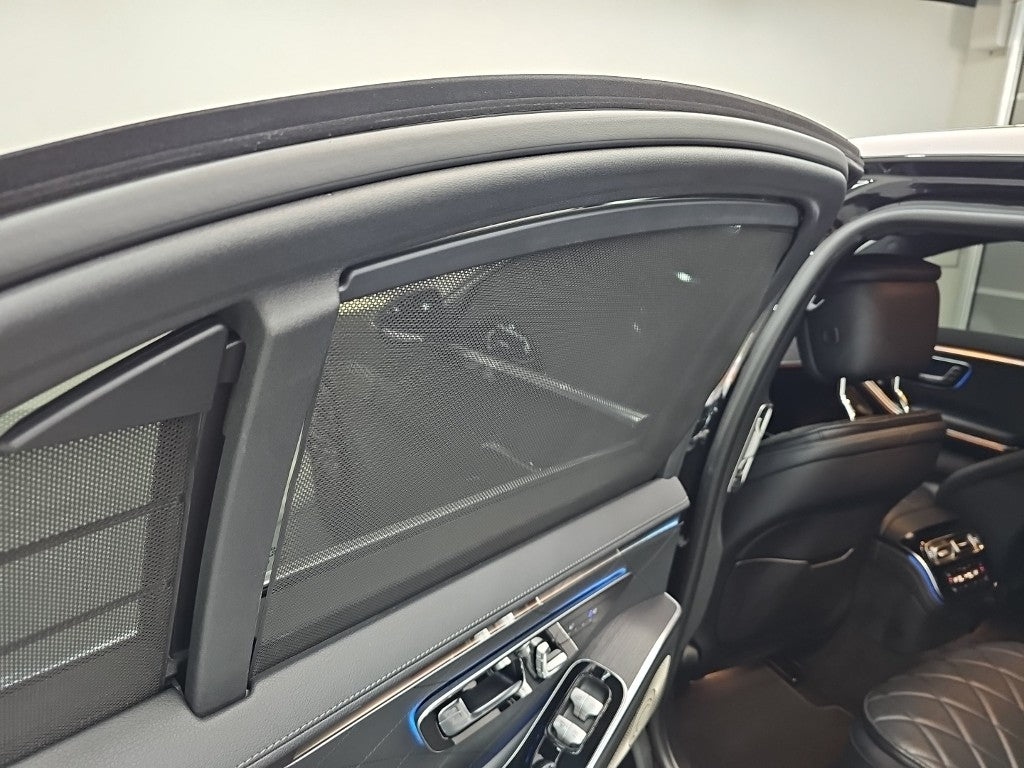 Mercedes-Benz S-Class — photo 14