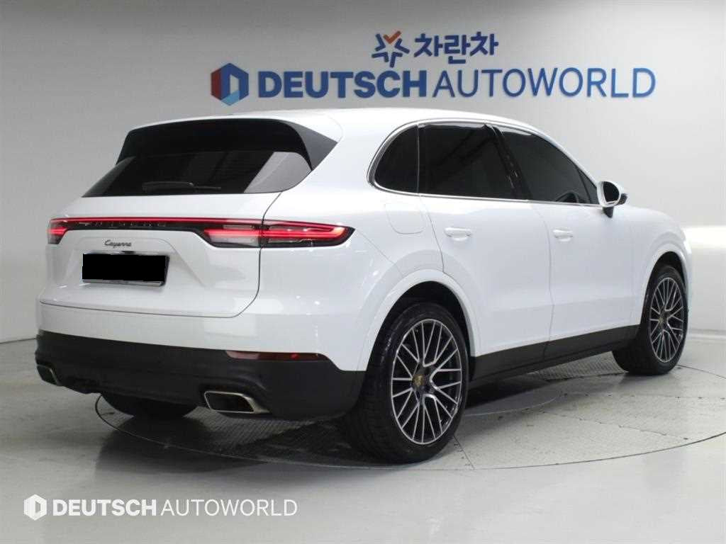 Porsche Cayenne — photo 03