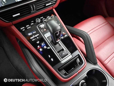 Porsche Cayenne — photo 10