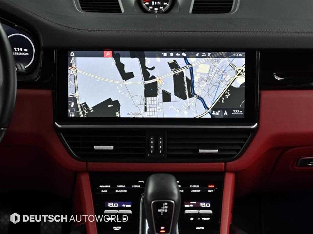 Porsche Cayenne — photo 15