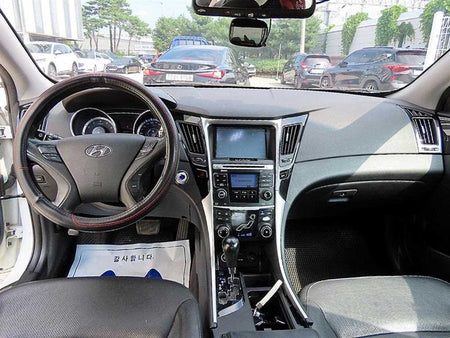 Hyundai Sonata — photo 07