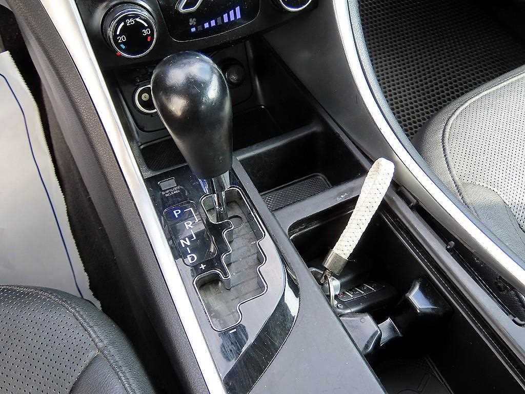 Hyundai Sonata — photo 10