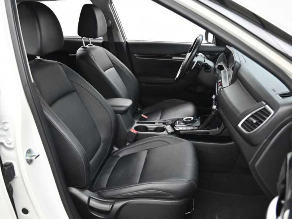 Kia Seltos — photo 10