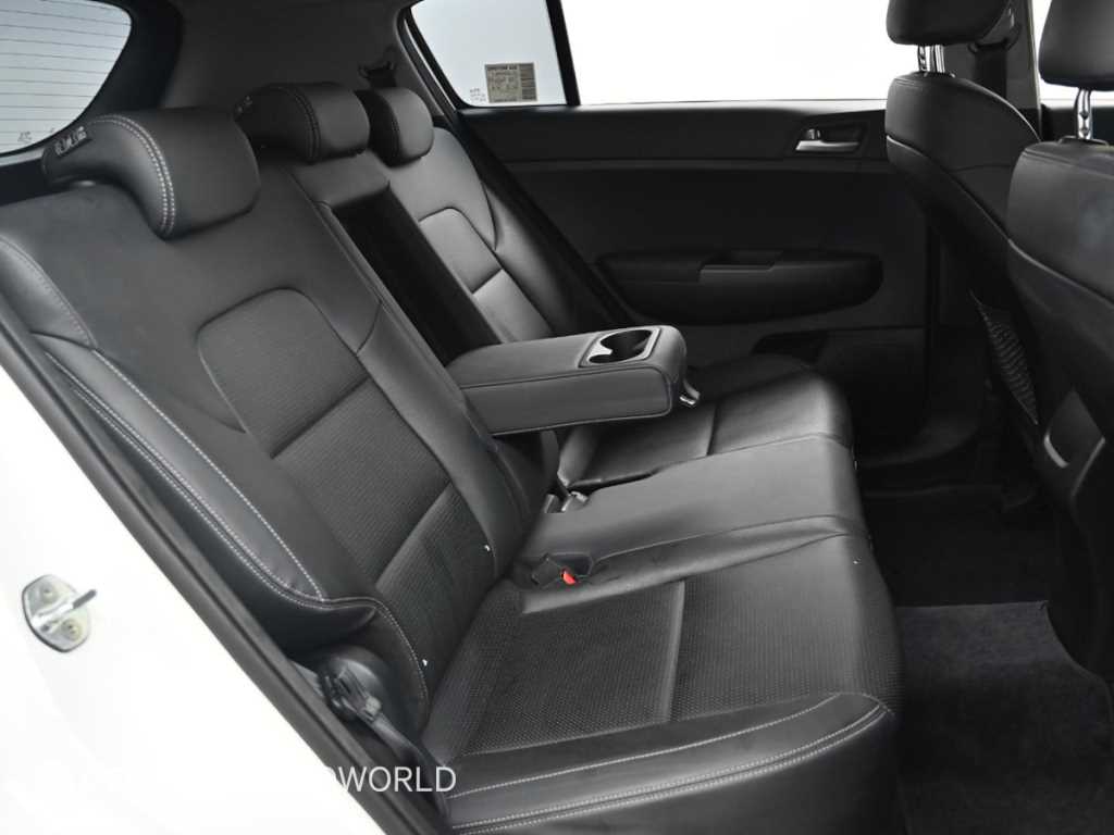 Kia Sportage — photo 12