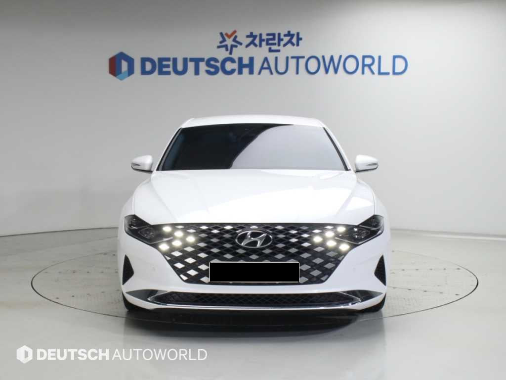 Hyundai Grandeur — photo 03