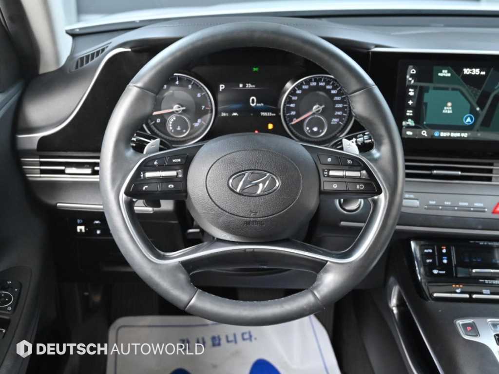 Hyundai Grandeur — photo 13