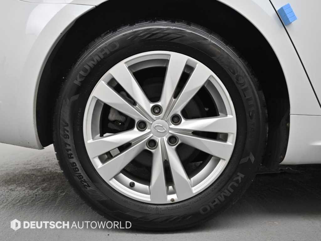 RENAULT SM6 — photo 05