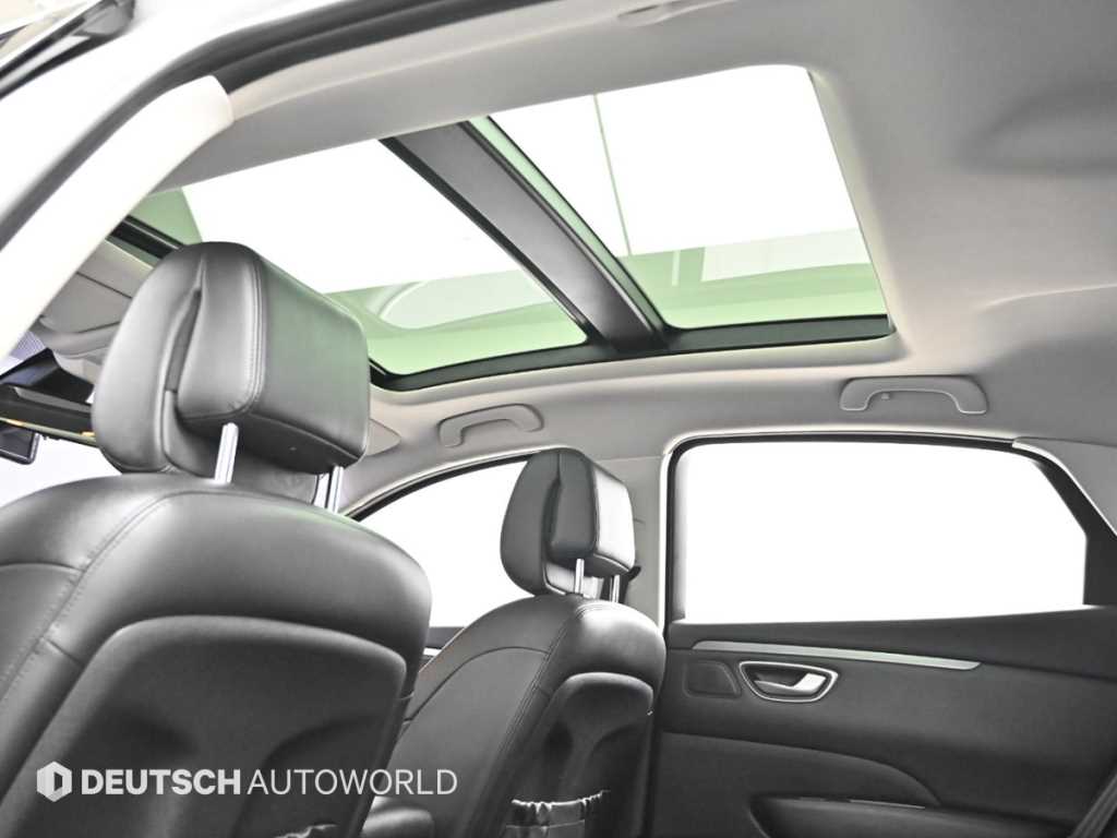 RENAULT SM6 — photo 18