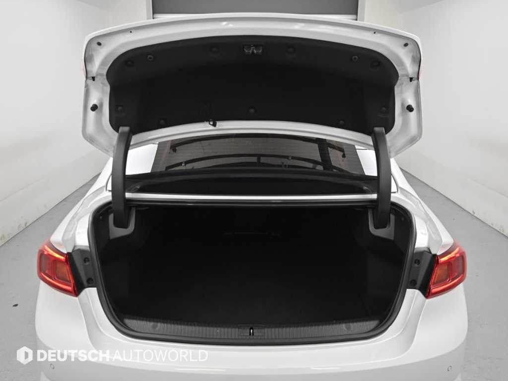 RENAULT SM6 — photo 19