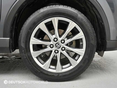 Toyota RAV4 — photo 05
