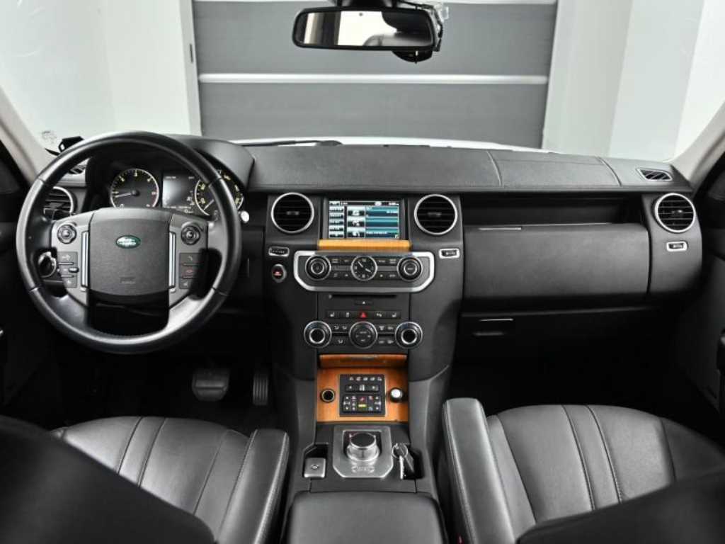 Land Rover Discovery — photo 07