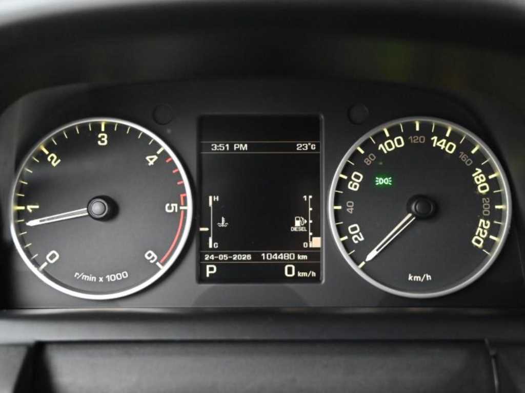 Land Rover Discovery — photo 08