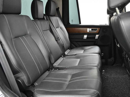 Land Rover Discovery — photo 12