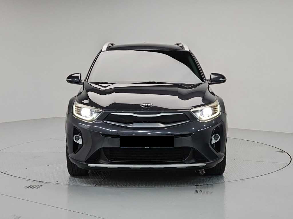Kia Stonic — photo 02