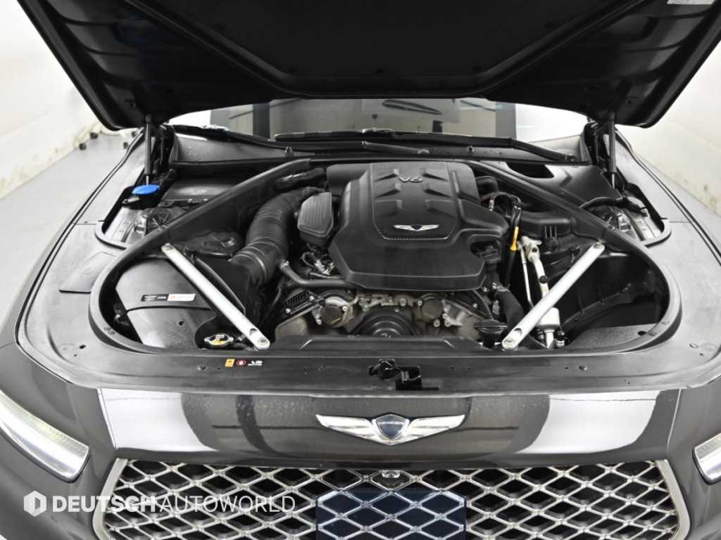 Genesis G90 — photo 06