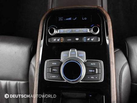 Genesis G90 — photo 16