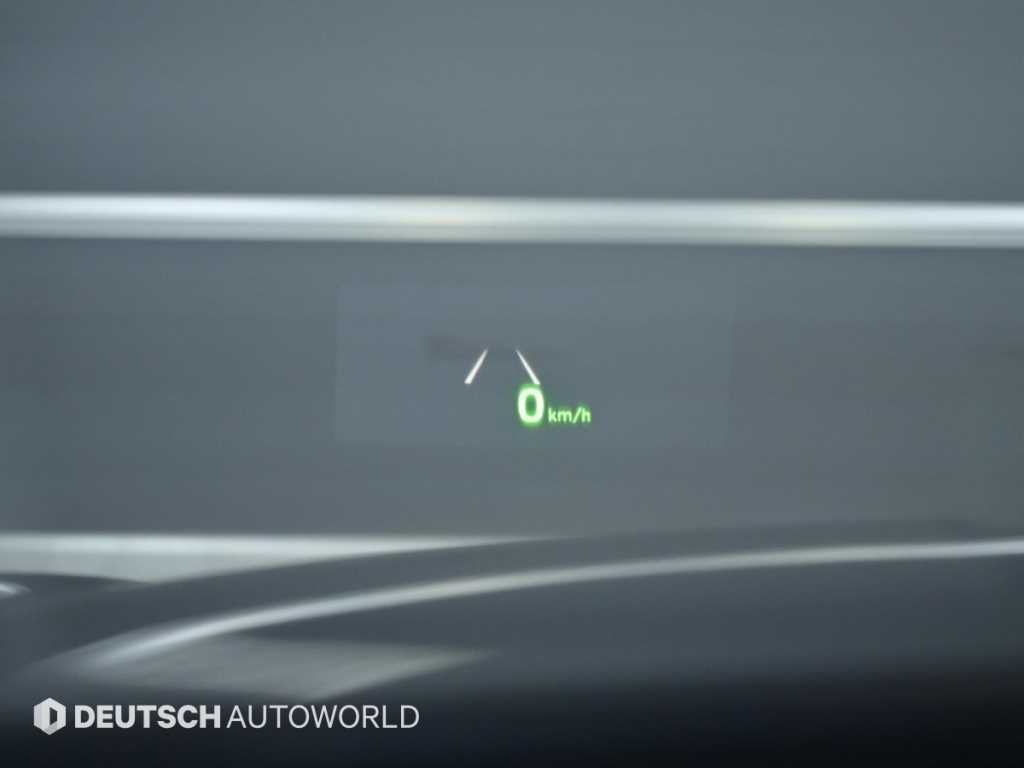 Genesis G90 — photo 17