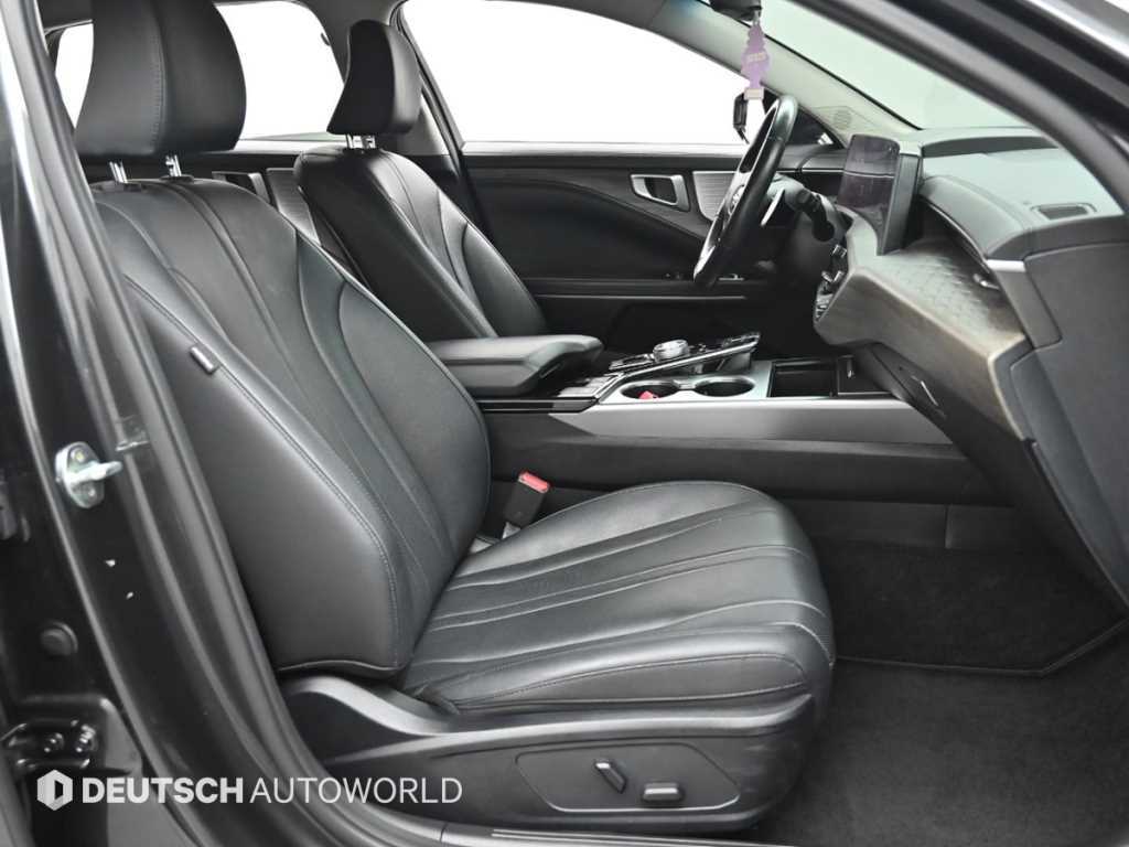 Kia K8 — photo 10