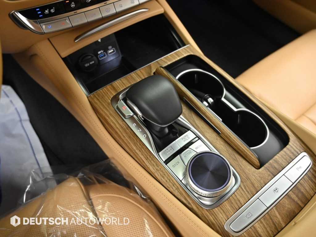 Kia K9 — photo 09