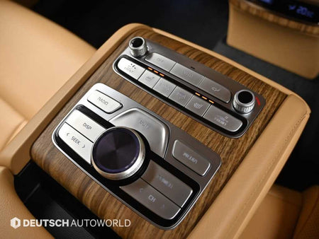 Kia K9 — photo 16