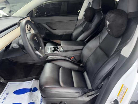Tesla Model Y — photo 06