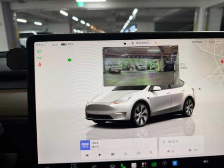 Tesla Model Y — photo 12