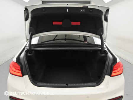 BMW 5-Series — photo 19