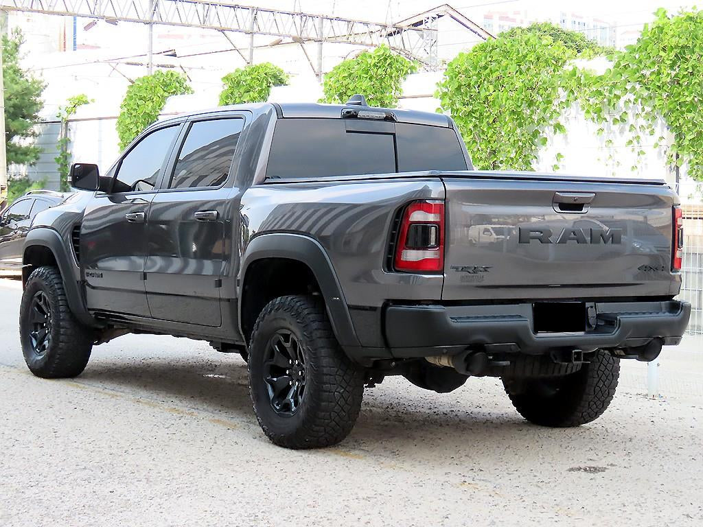 Dodge Ram Pick Up — photo 03