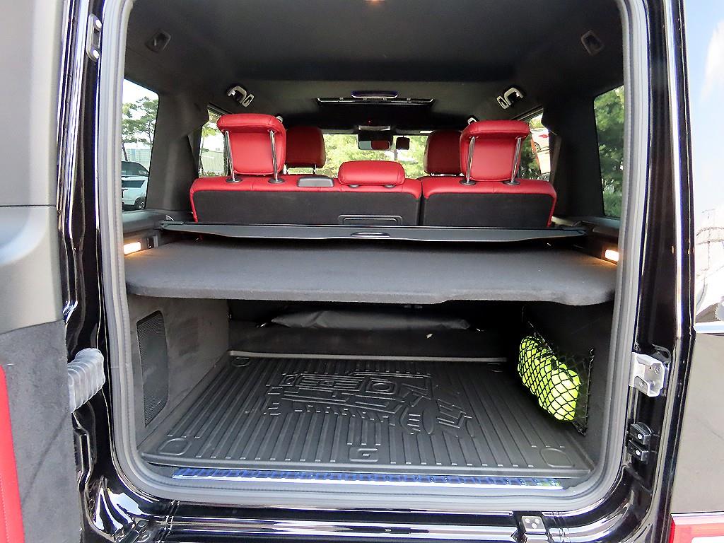 Mercedes-Benz G-Class — photo 16