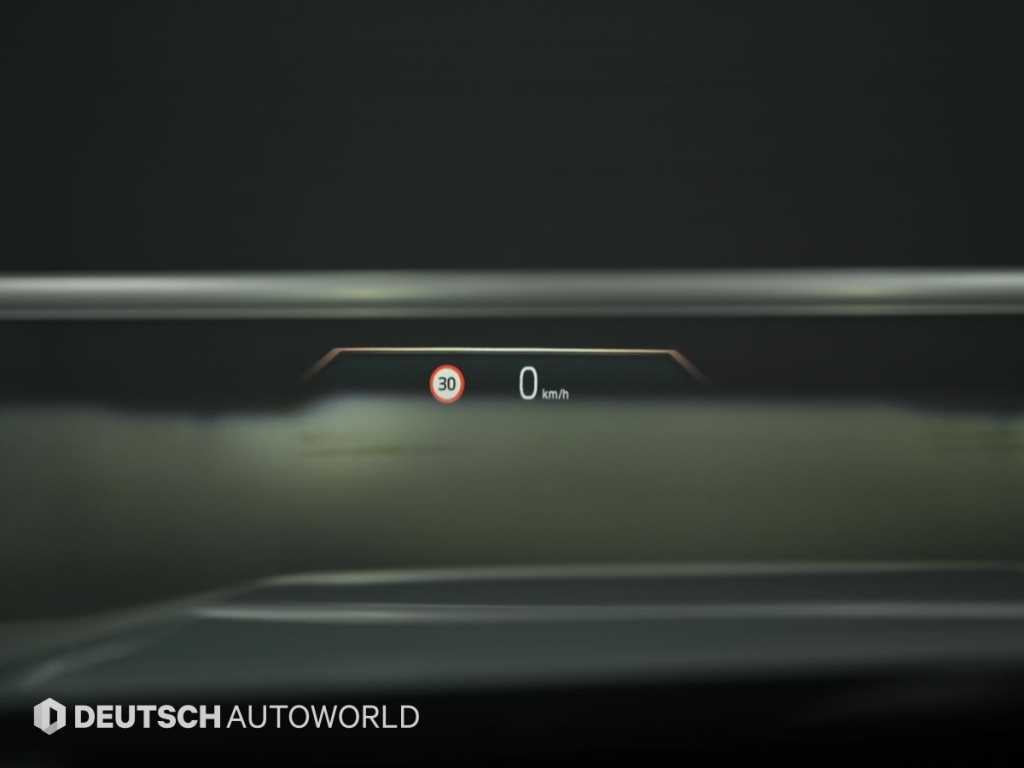 BMW 5-Series — photo 17