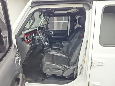 Jeep Wrangler — photo 11