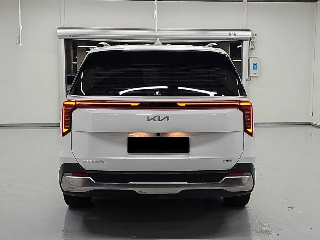 Kia Carnival — photo 03