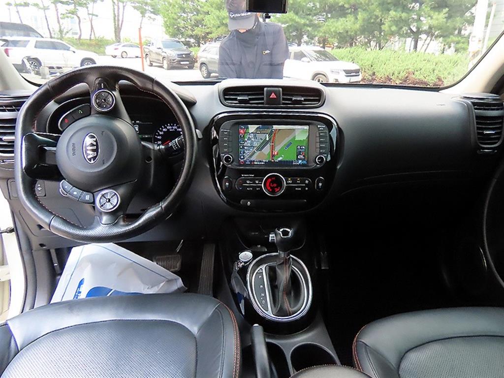 Kia Soul — photo 07