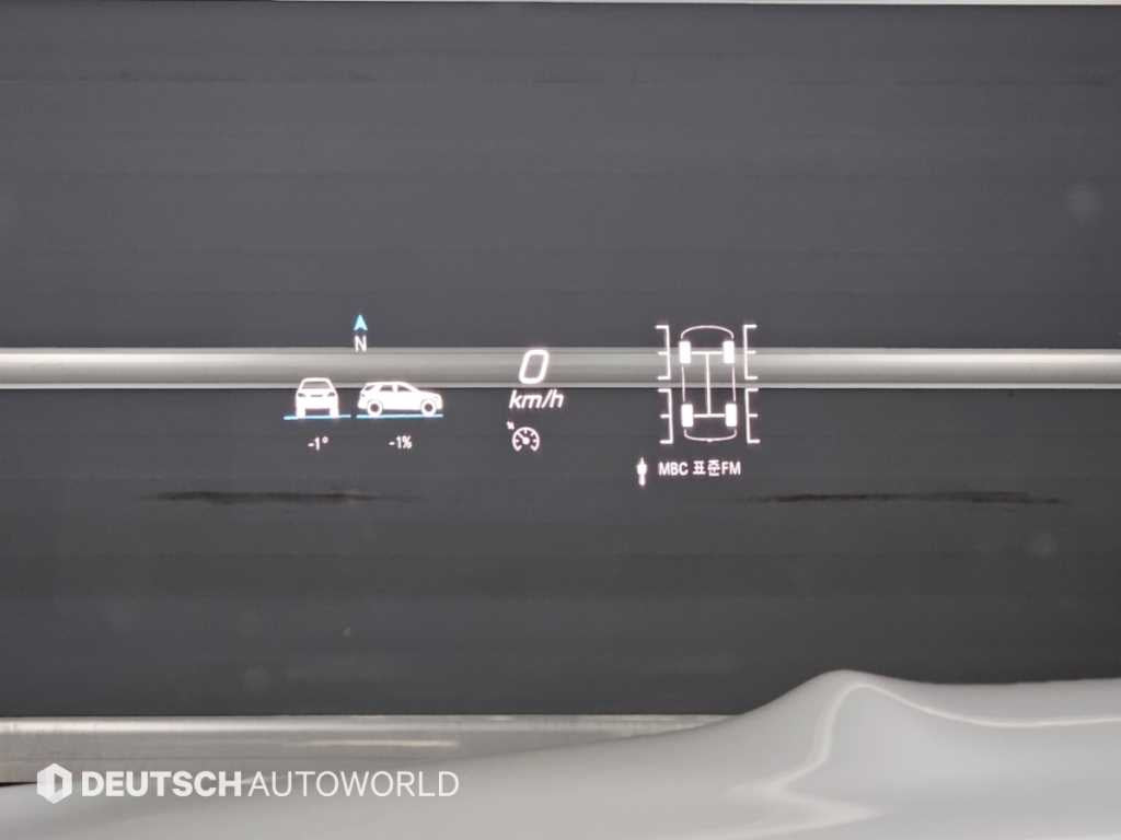Mercedes-Benz GLE-Class — photo 18