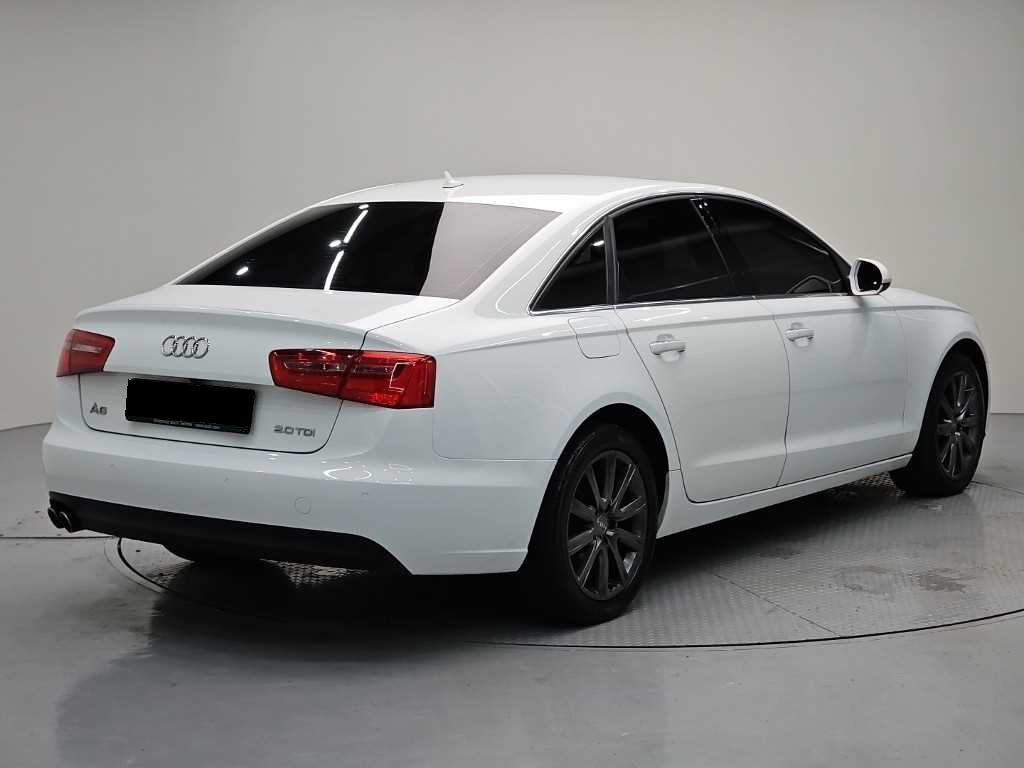 Audi A6 — photo 04