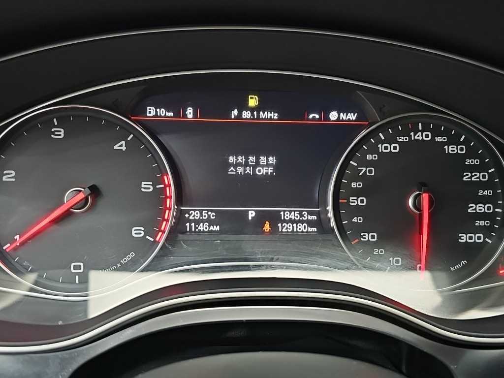 Audi A6 — photo 06