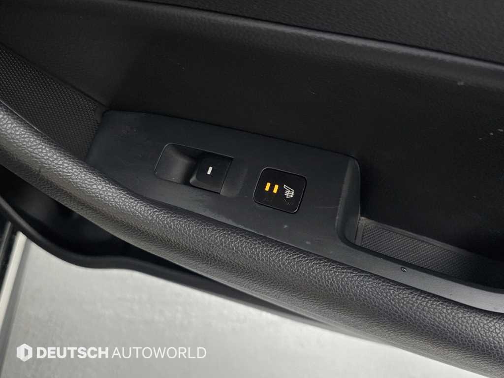 Hyundai Sonata — photo 16