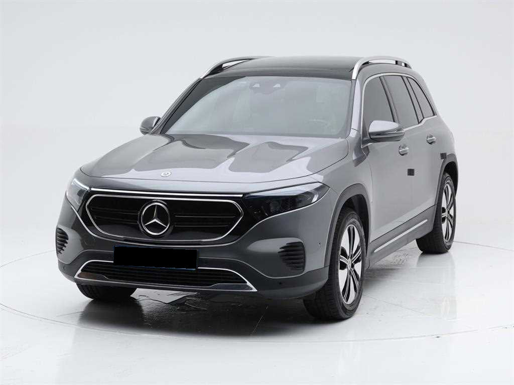 Mercedes-Benz EQB — photo 01