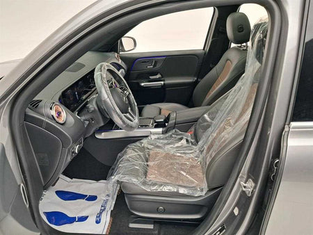 Mercedes-Benz EQB — photo 11