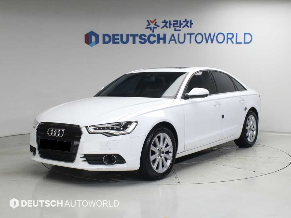 Audi A6 — photo 01