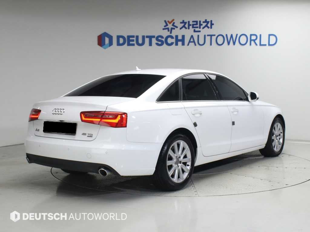 Audi A6 — photo 02