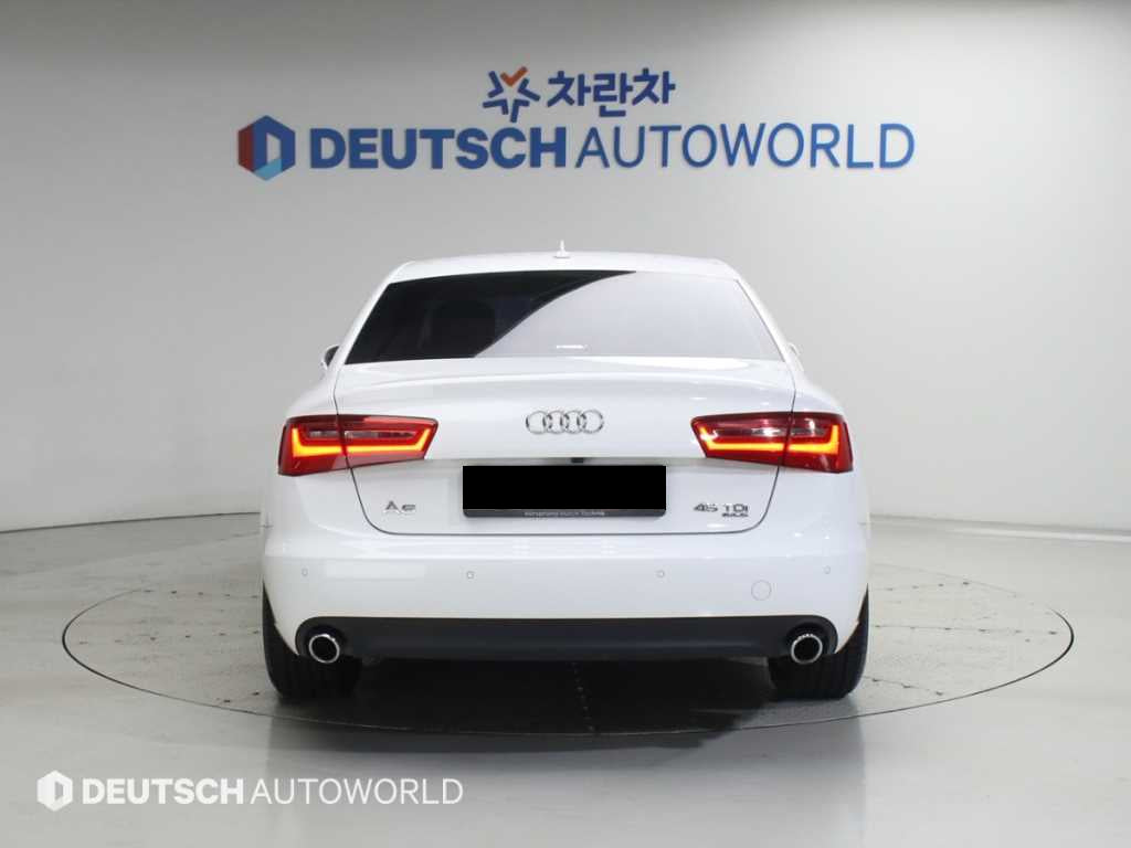 Audi A6 — photo 04